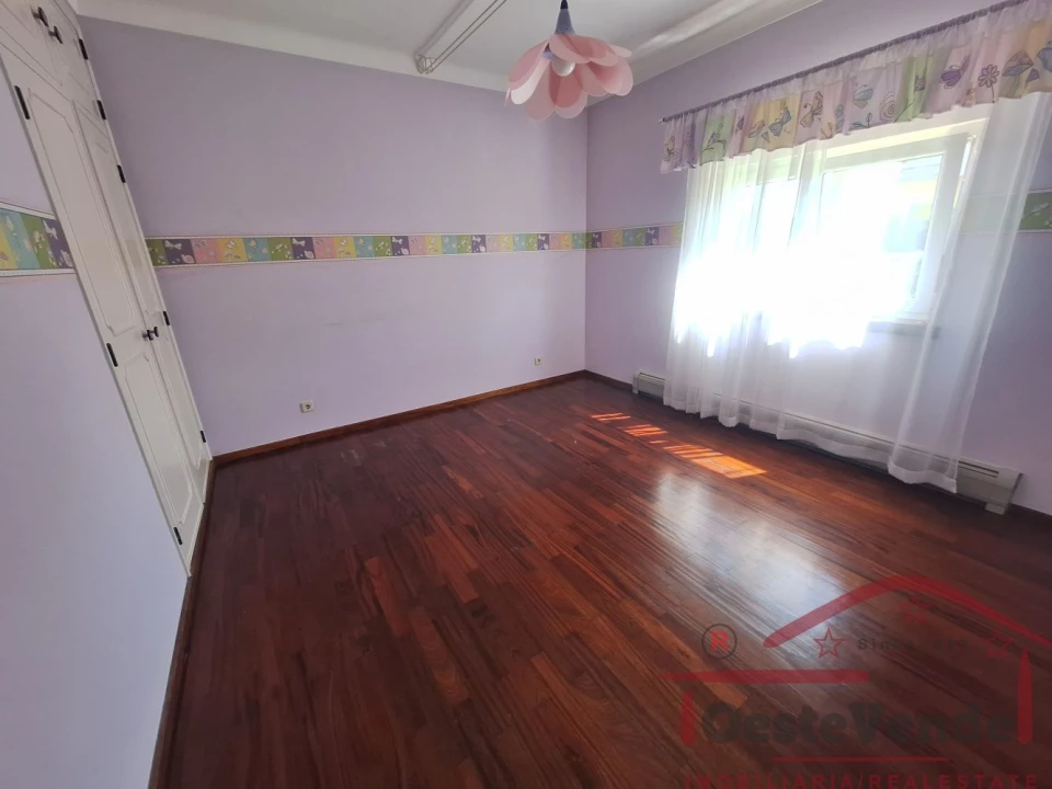 Moradia T5 para Venda em Cadaval e Pêro Moniz Foto 35