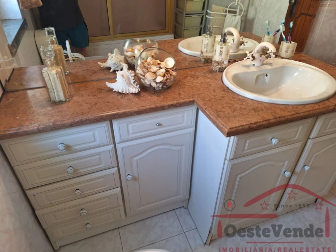 Moradia T5 para Venda em Cadaval e Pêro Moniz Foto 20