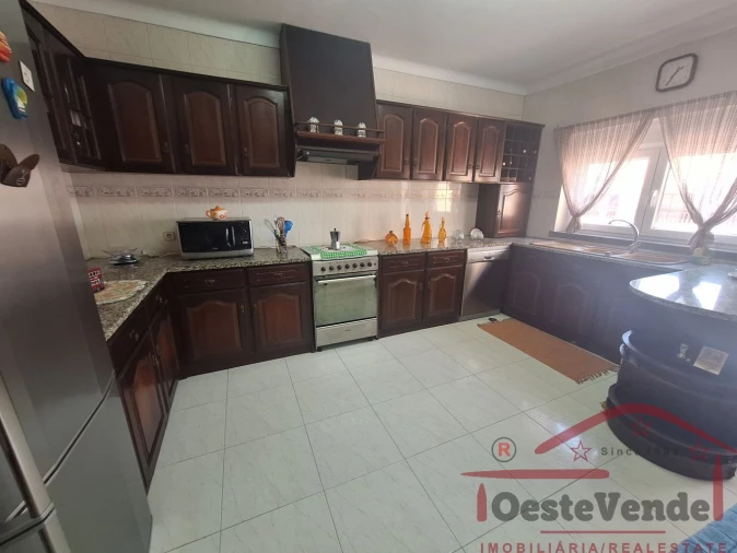 Moradia T5 para Venda em Cadaval e Pêro Moniz Foto 23