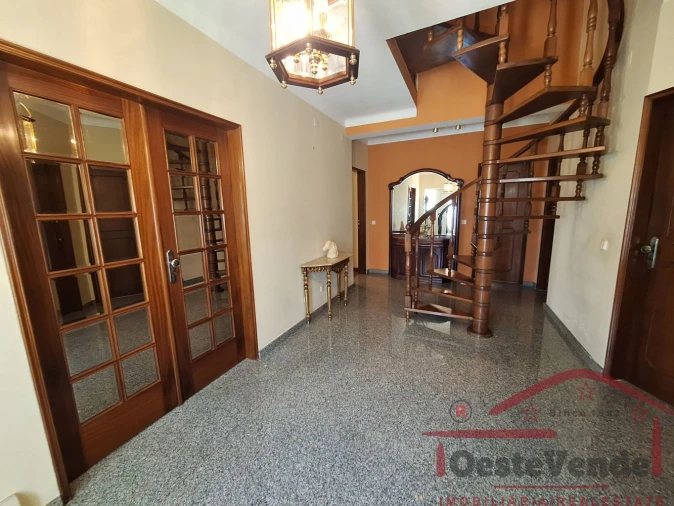 Moradia T5 para Venda em Cadaval e Pêro Moniz Foto 38