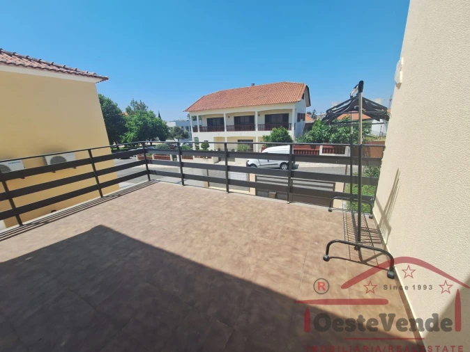 Moradia T5 para Venda em Cadaval e Pêro Moniz Foto 6