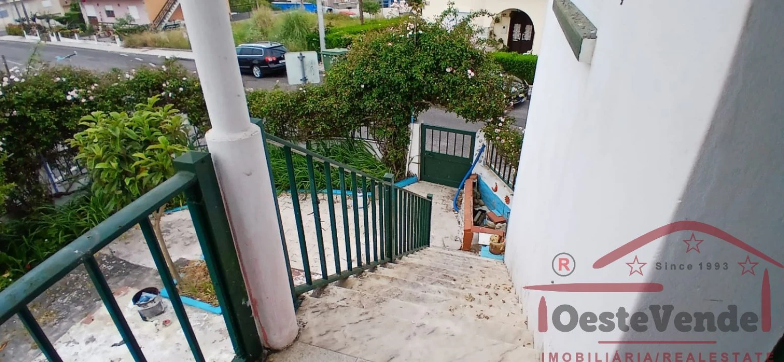 Moradia T3 para Venda em Cadaval e Pêro Moniz Foto 11