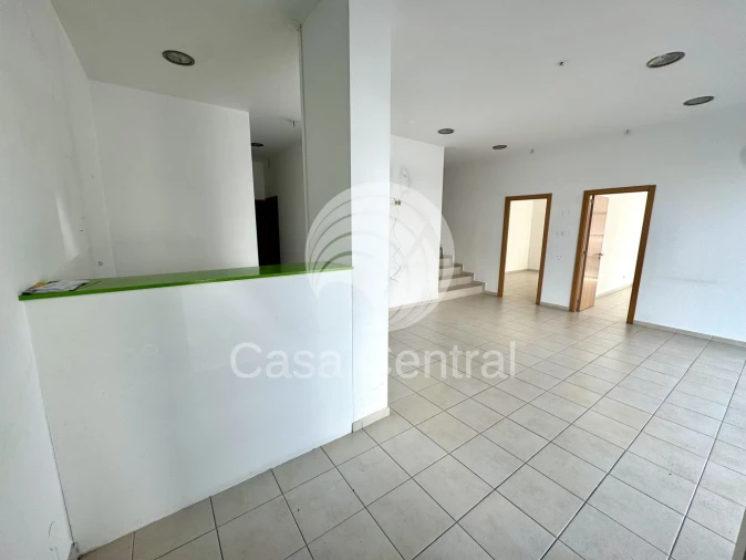 Loja para Venda em Odivelas Foto 6