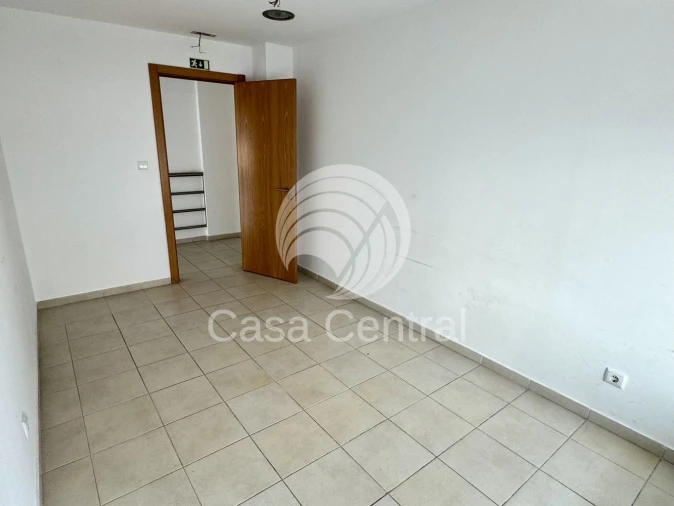 Loja para Venda em Odivelas Foto 22