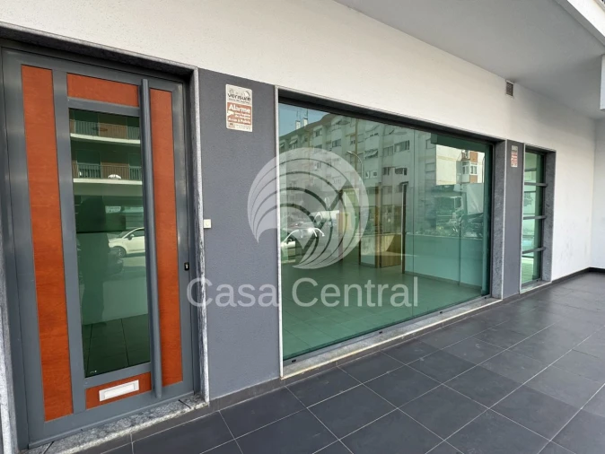 Loja para Venda em Odivelas Foto 4