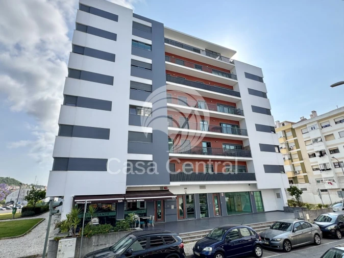 Loja para Venda em Odivelas Foto 2