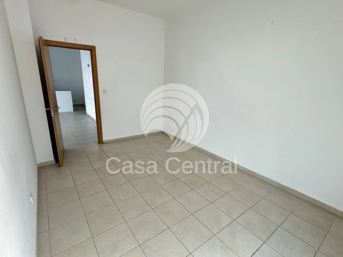 Loja para Venda em Odivelas Foto 43