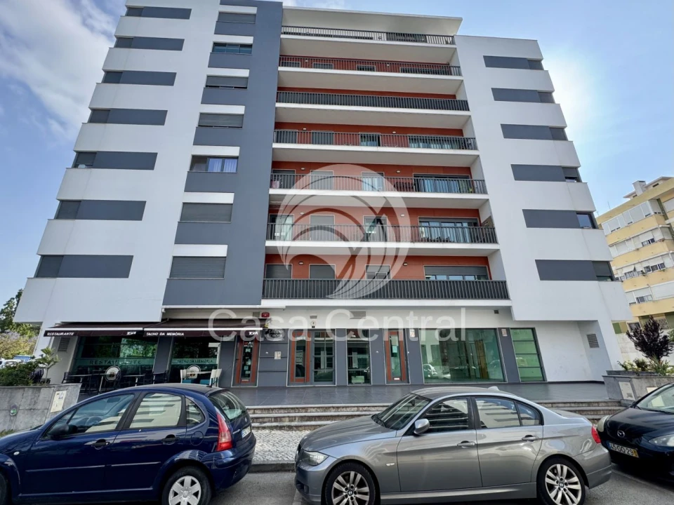 Loja para Venda em Odivelas Foto 42