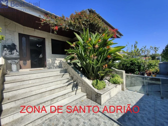 Moradia T4 para Venda em Vila Nova de Famalicão e Calendário Foto 1