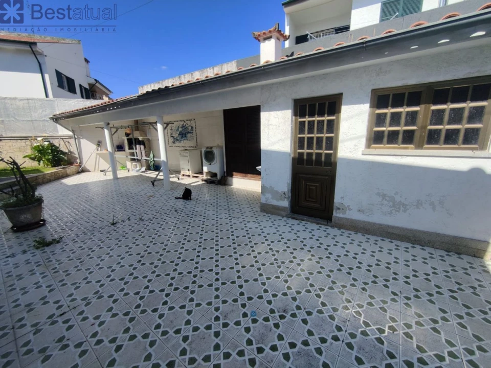 Moradia T4 para Venda em Vila Nova de Famalicão e Calendário Foto 10