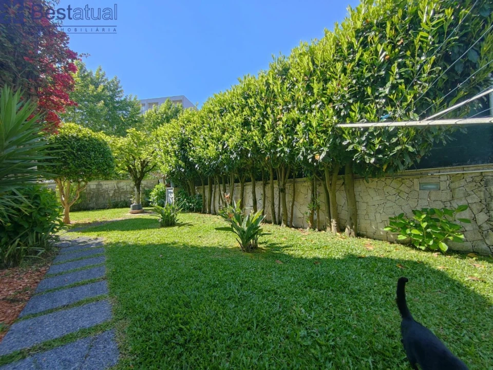 Moradia T4 para Venda em Vila Nova de Famalicão e Calendário Foto 6