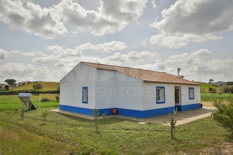 Moradia T3 para Arrendamento em Cercal Foto 4