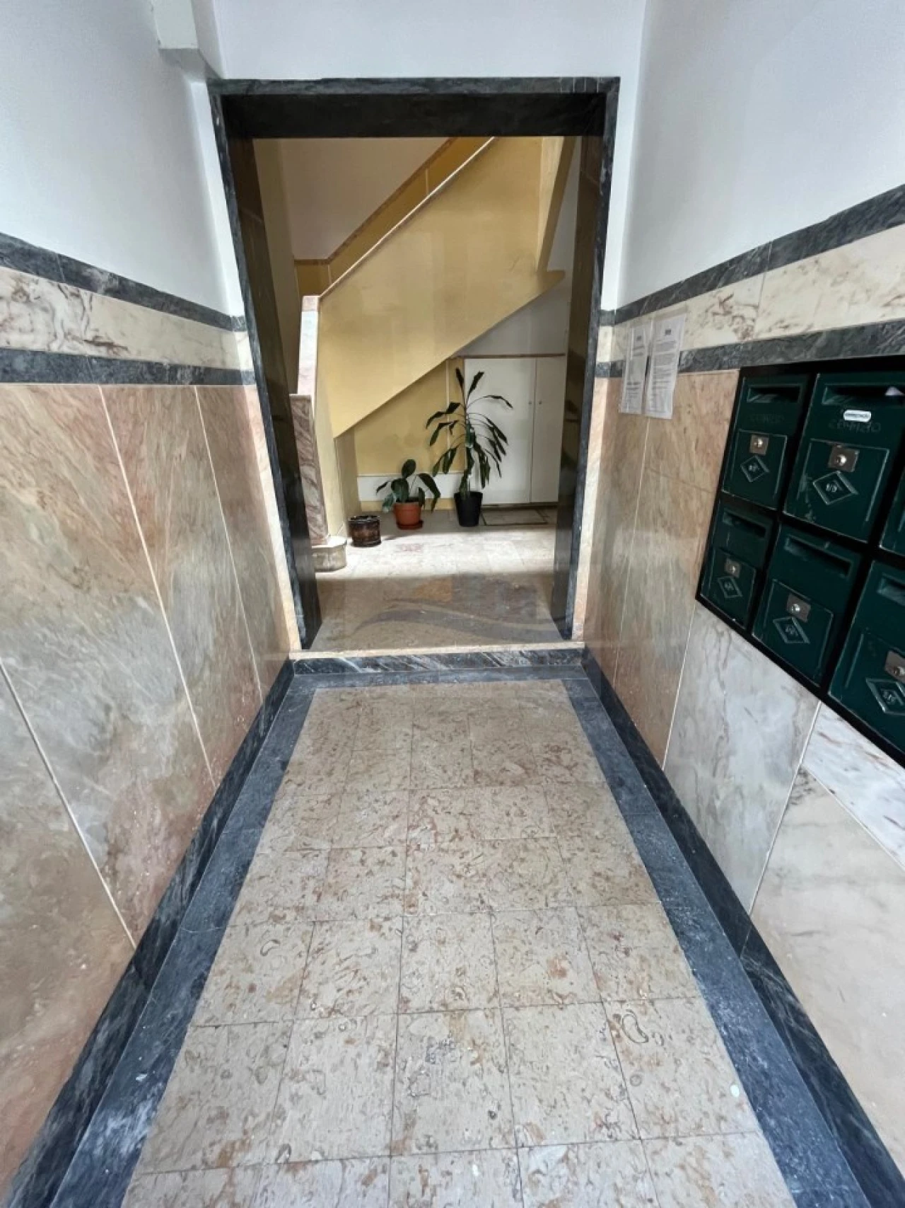 Apartamento T2 para Venda em Falagueira-Venda Nova Foto 15