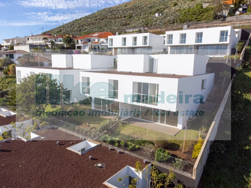 Quinta T4 para Venda em São Martinho Foto 3