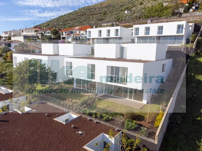 Quinta T4 para Venda em São Martinho Foto 3