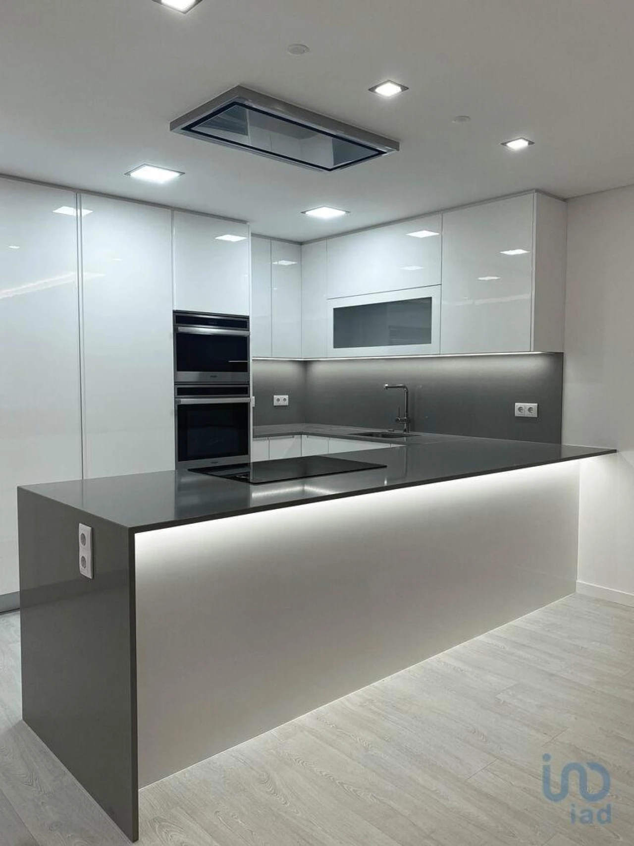 Apartamento T3 para Venda em Ericeira Foto 1