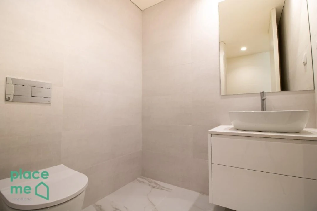 Apartamento T1 para Arrendamento em Azurem Foto 22