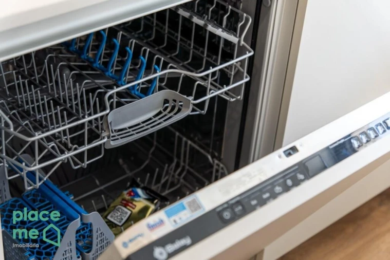 Apartamento T1 para Arrendamento em Azurem Foto 16