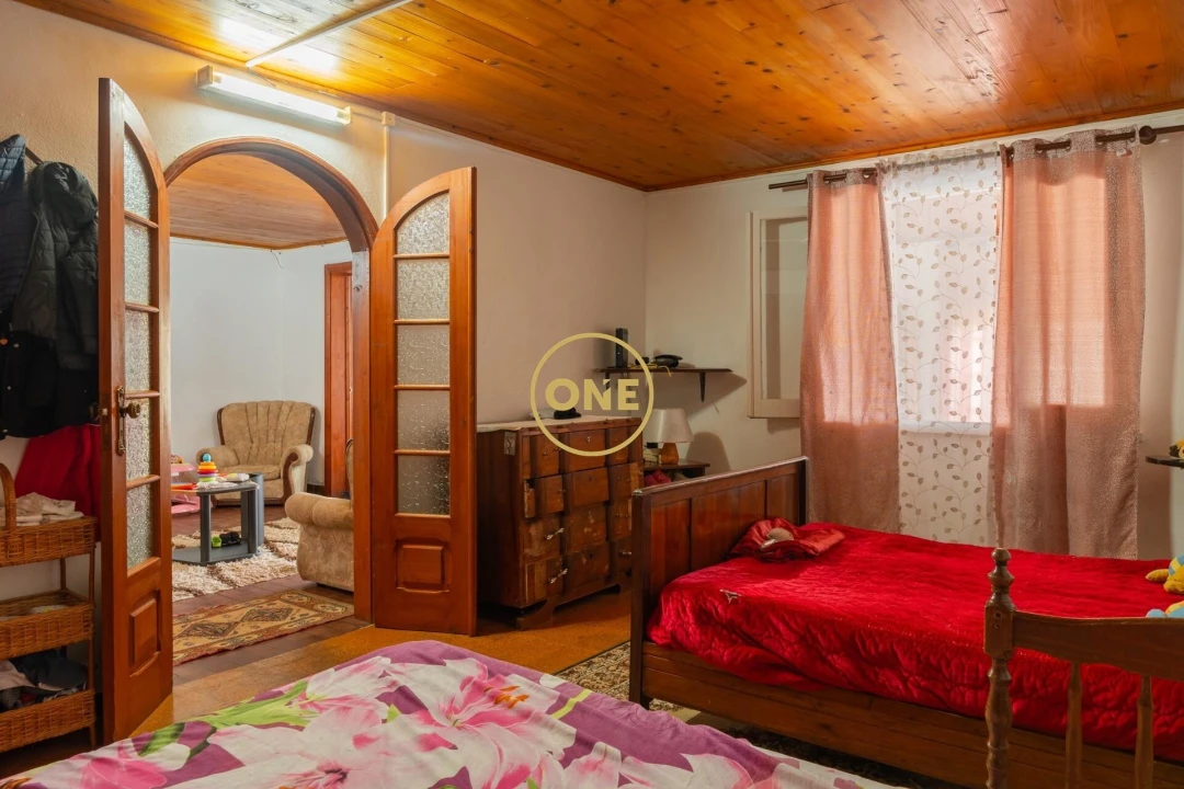 Moradia T4 para Venda em Nossa Senhora dos Remedios Foto 9