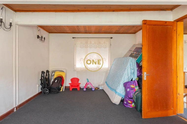 Moradia T4 para Venda em Nossa Senhora dos Remedios Foto 11