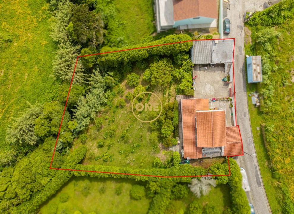 Moradia T4 para Venda em Nossa Senhora dos Remedios Foto 21