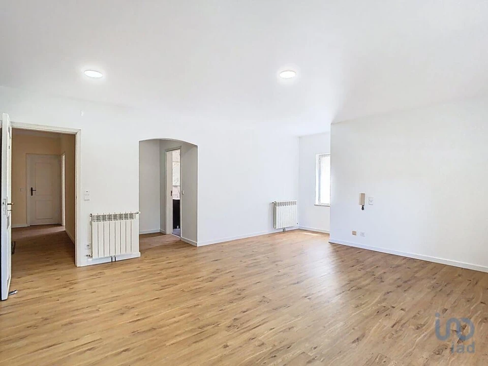 Moradia T5 para Venda em Meirinhas Foto 14