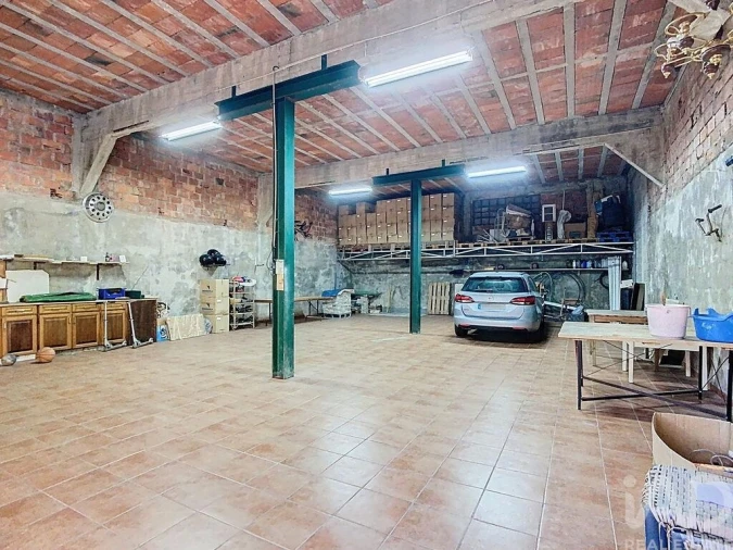 Moradia T5 para Venda em Meirinhas Foto 23