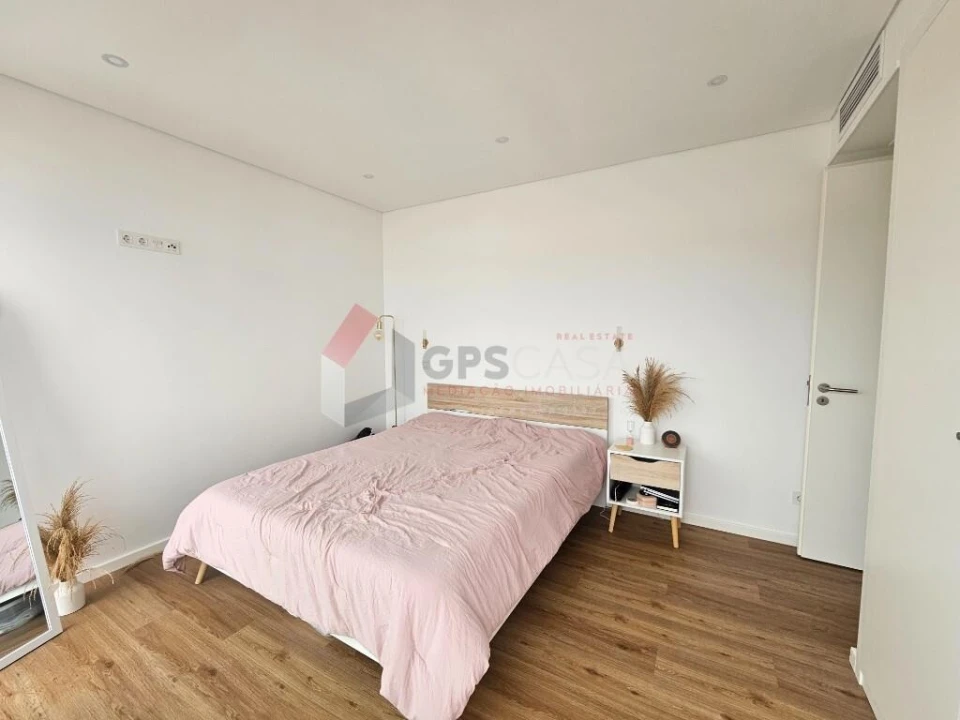 Apartamento T2 para Venda em Praia da Vitoria (Santa Cruz) Foto 16