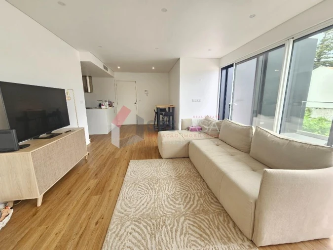 Apartamento T2 para Venda em Praia da Vitoria (Santa Cruz) Foto 8