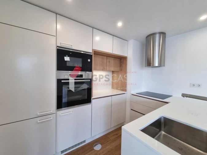 Apartamento T2 para Venda em Praia da Vitoria (Santa Cruz) Foto 6