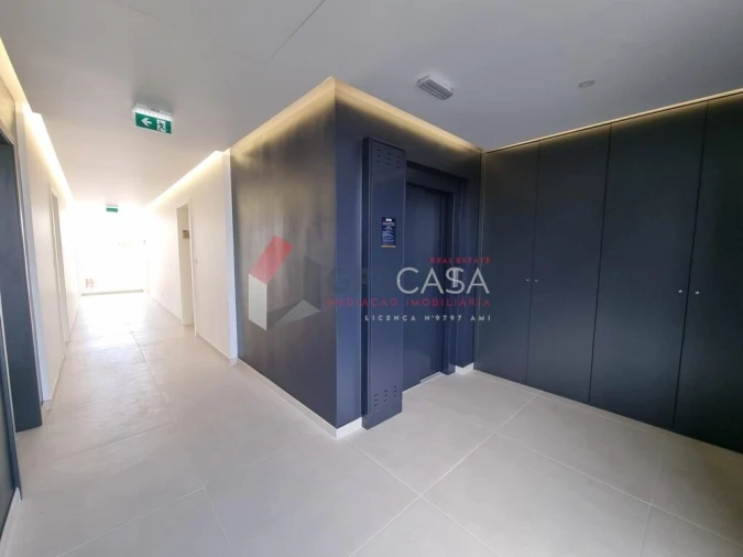 Apartamento T2 para Venda em Praia da Vitoria (Santa Cruz) Foto 2