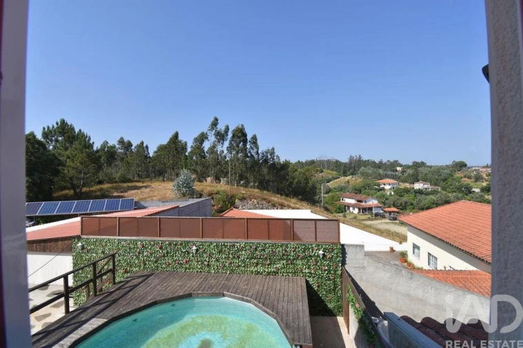 Moradia T4 para Venda em Semide e Rio Vide Foto 18