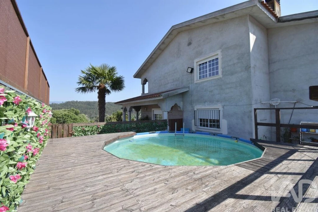 Moradia T4 para Venda em Semide e Rio Vide Foto 24