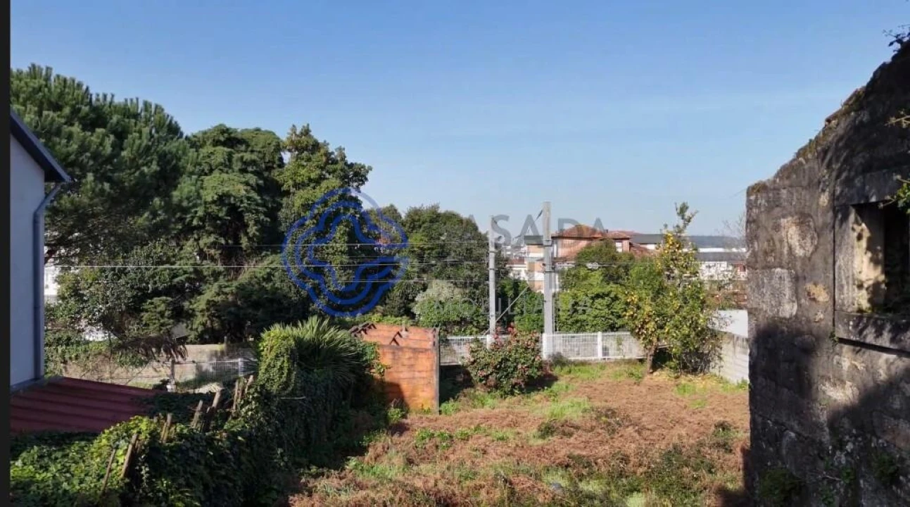 Terreno para Venda em Ermesinde Foto 2