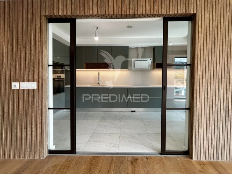Apartamento T2 para Venda em São Martinho Foto 5