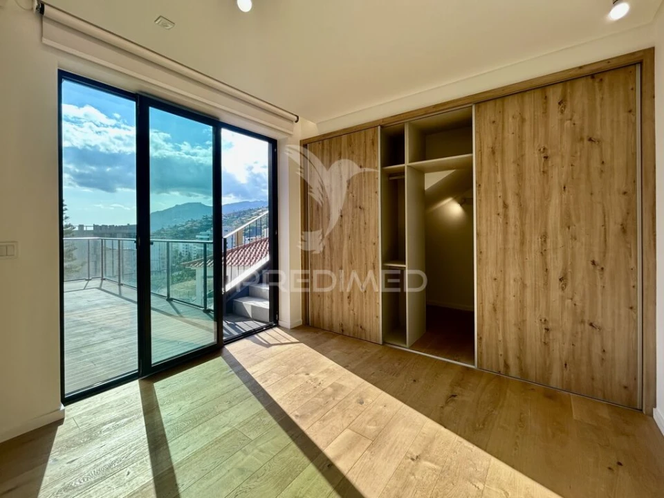 Apartamento T2 para Venda em São Martinho Foto 10