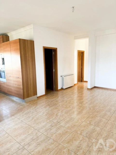 Moradia T4 para Venda em Folhadela