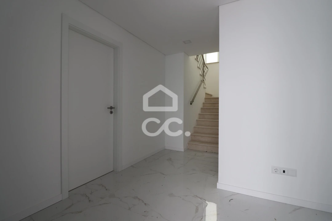 Moradia T3 para Venda em Arazede Foto 12