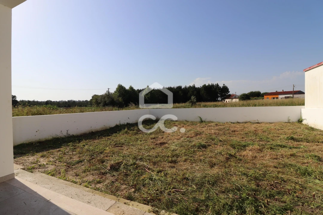 Moradia T3 para Venda em Arazede Foto 17