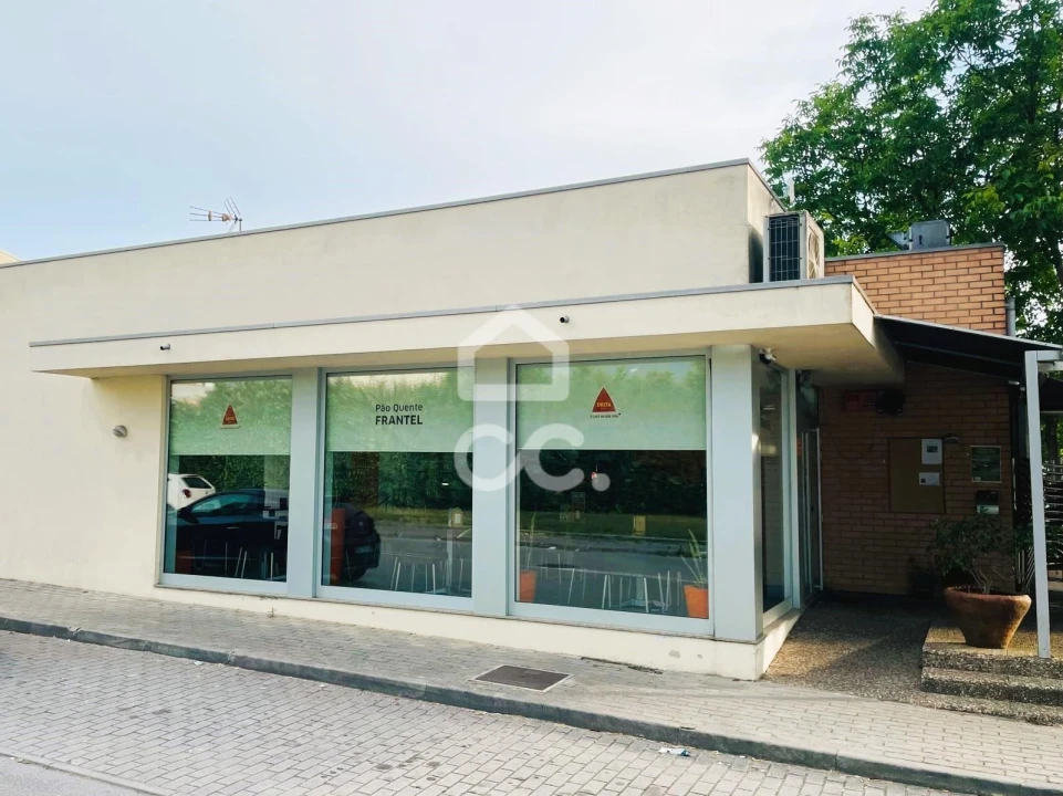 Negócio para Trespasse em Delães Foto 3