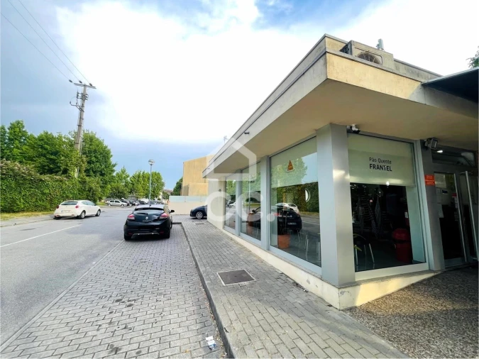 Negócio para Trespasse em Delães Foto 4