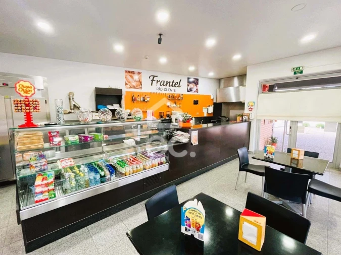 Negócio para Trespasse em Delães Foto 24