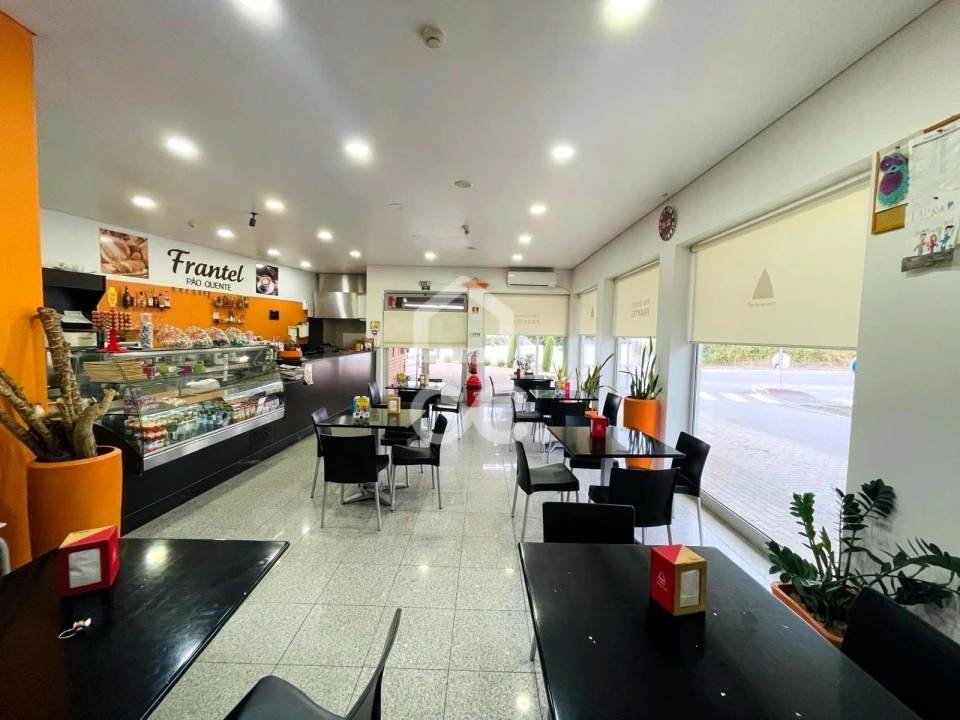 Negócio para Trespasse em Delães Foto 7