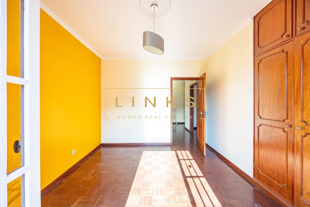 Moradia T4 para Venda em Monte Foto 20