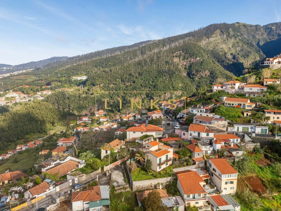 Moradia T4 para Venda em Monte Foto 30