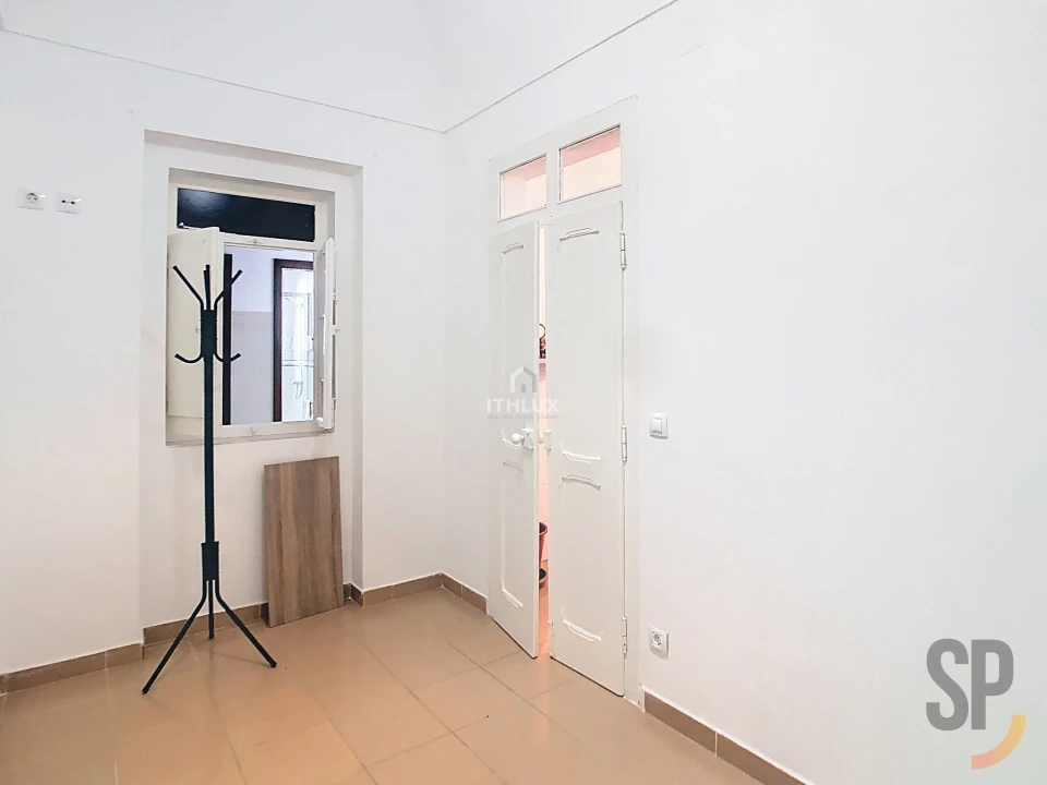 Moradia T3 para Venda em Santiago do Escoural Foto 6