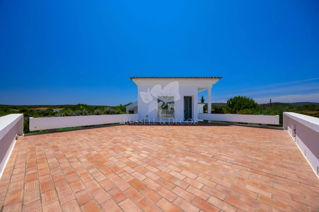 Moradia T3 para Venda em Santa Catarina da Fonte do Bispo Foto 27