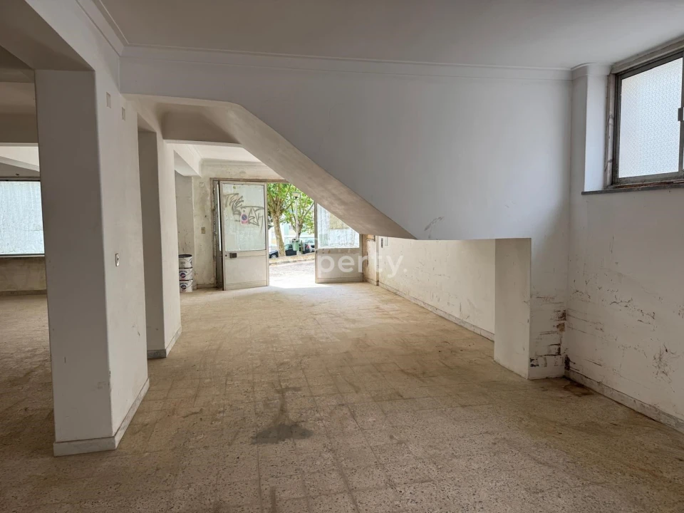 Negócio para Venda em Cacém e São Marcos Foto 3