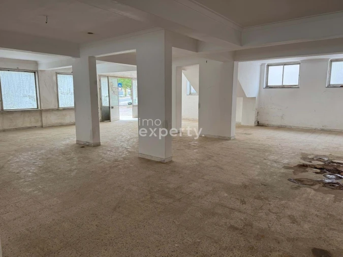 Negócio para Venda em Cacém e São Marcos Foto 9