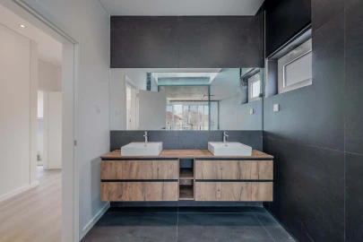 Moradia T4 para Venda em Carcavelos e Parede